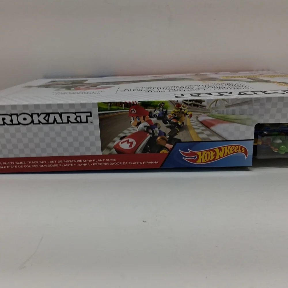 Hot‎ Wheels Mario Kart Piranha Plant Slide Track Set - Green
